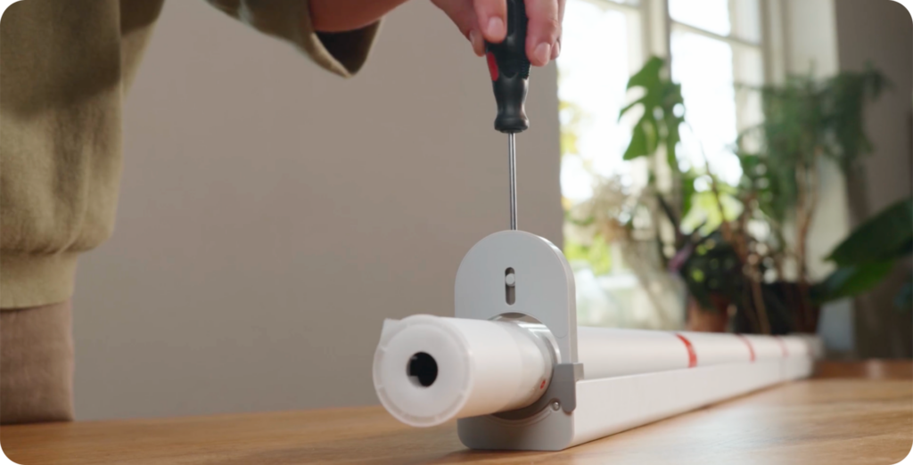 SwitchBot Roller Shade